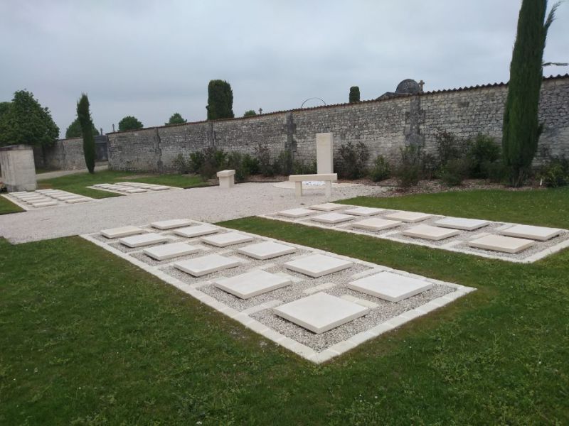 cimetière 2.jpg