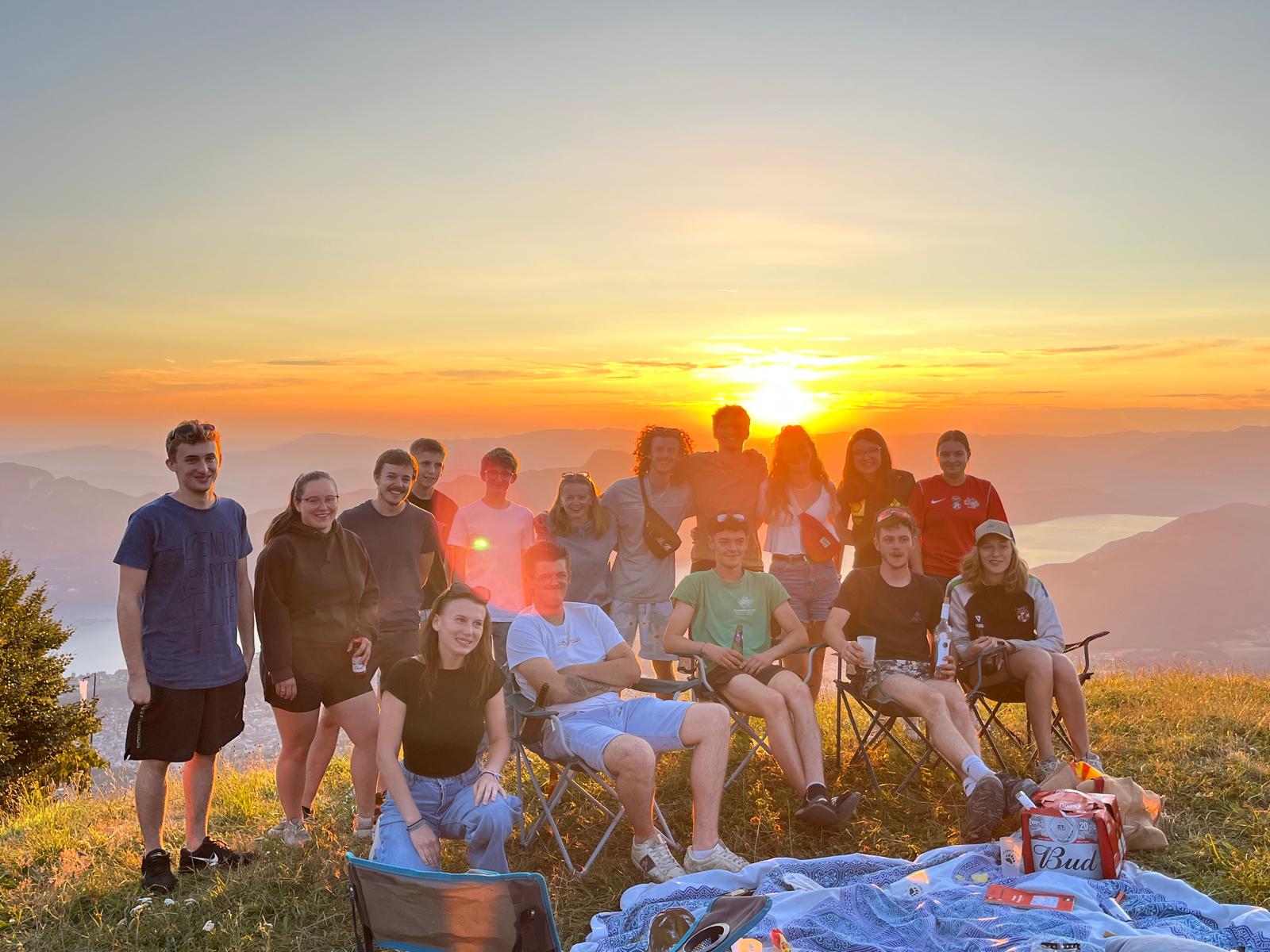 Amis du Village _1_.jpeg