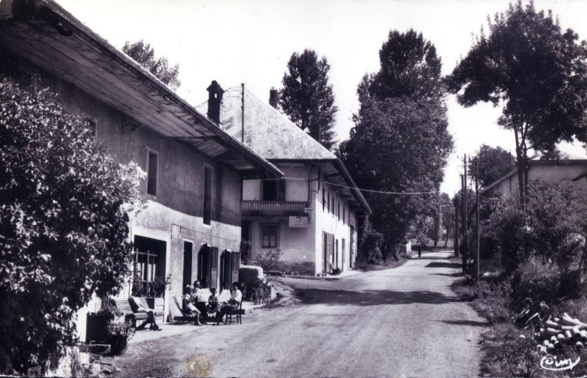 Saint-ours-archive-2.jpg