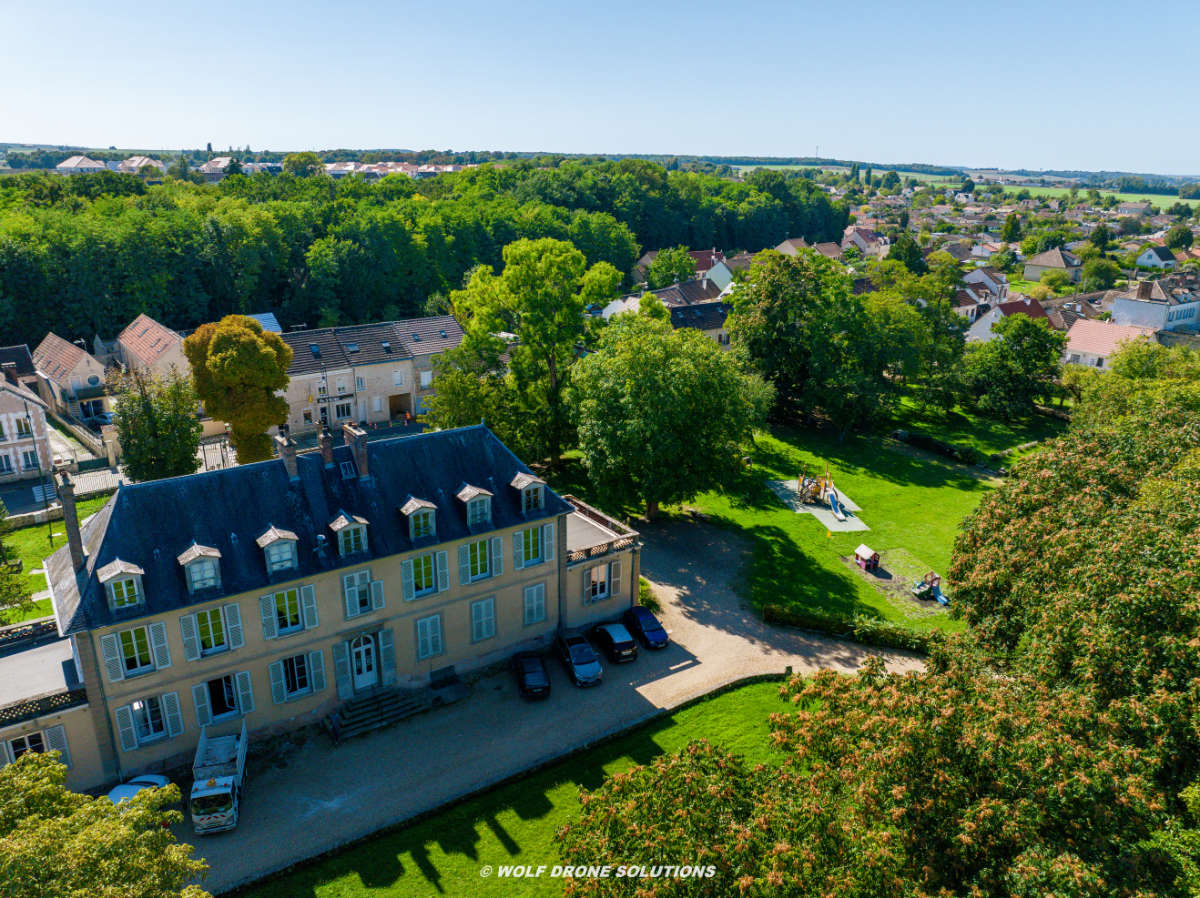 Cannes-Écluse vue aérienne _25_.jpg
