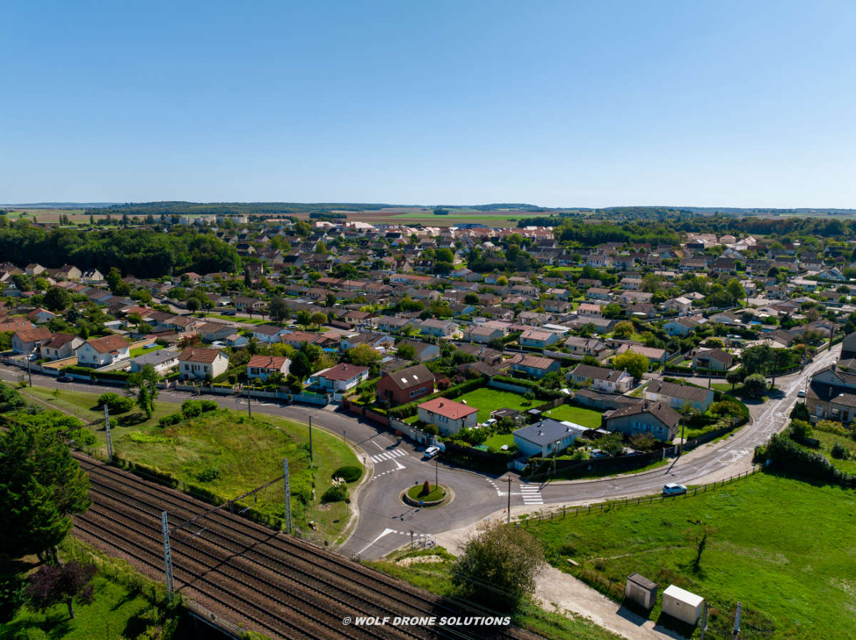 Cannes-Écluse vue aérienne _3_.jpg