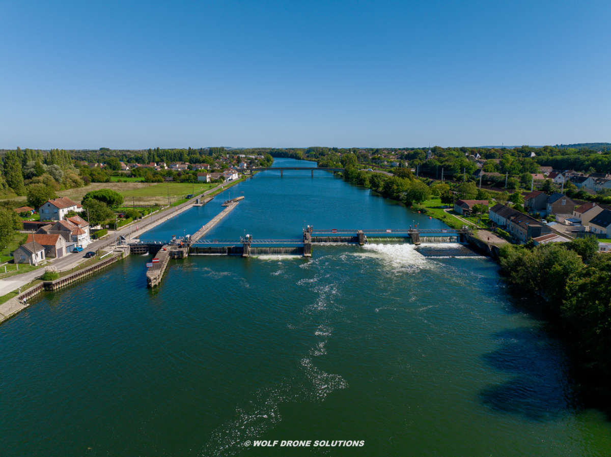 Cannes-Écluse vue aérienne _6_.jpg