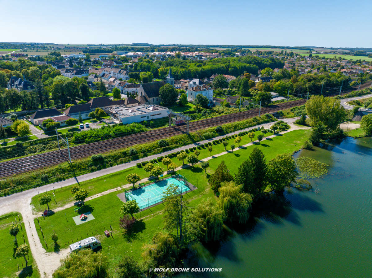 Cannes-Écluse vue aérienne _17_.jpg