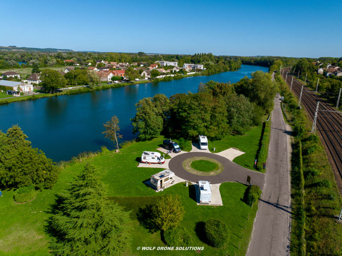 Cannes-Écluse vue aérienne _45_.jpg