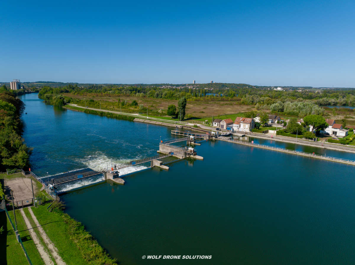Cannes-Écluse vue aérienne _5_.jpg