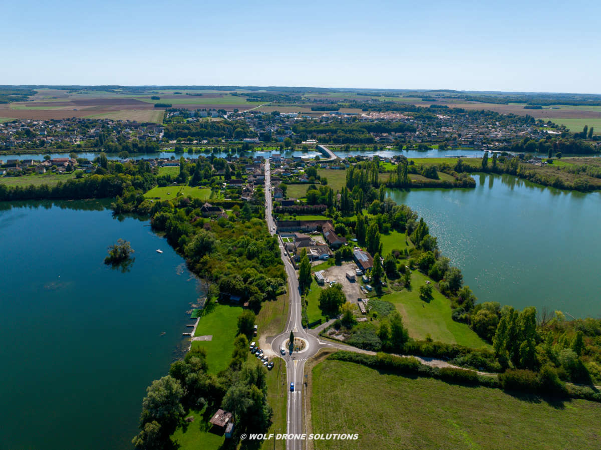 Cannes-Écluse vue aérienne _38_.jpg