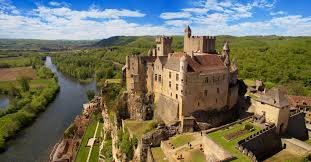 chateau de beynac.jpeg