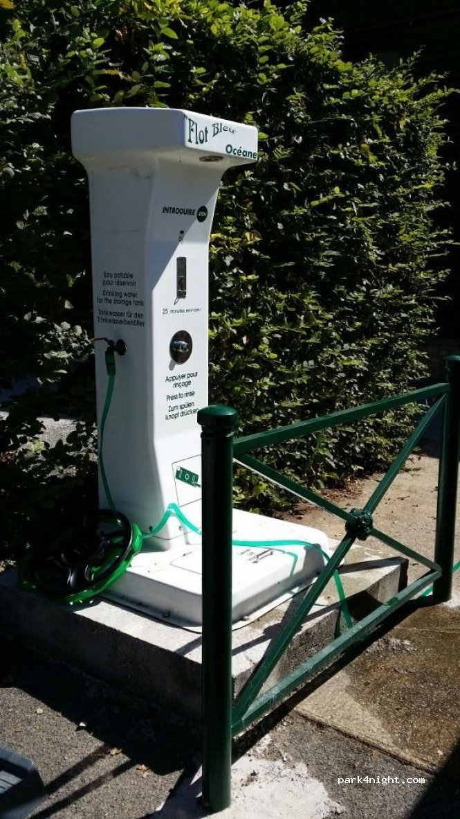 Aire Camping car 2.jpg