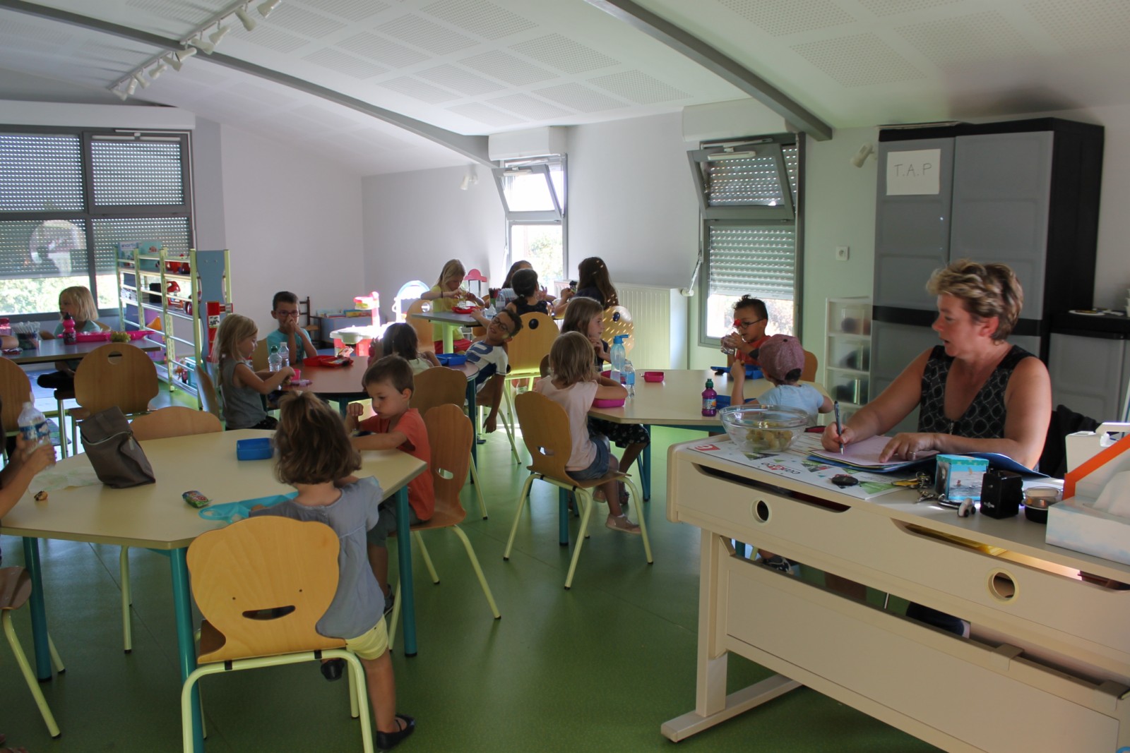 Garderie int.JPG