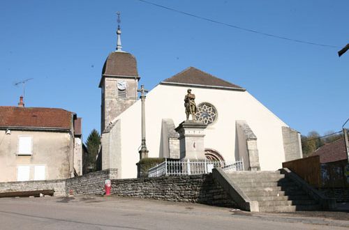 calmoutier église.jpg