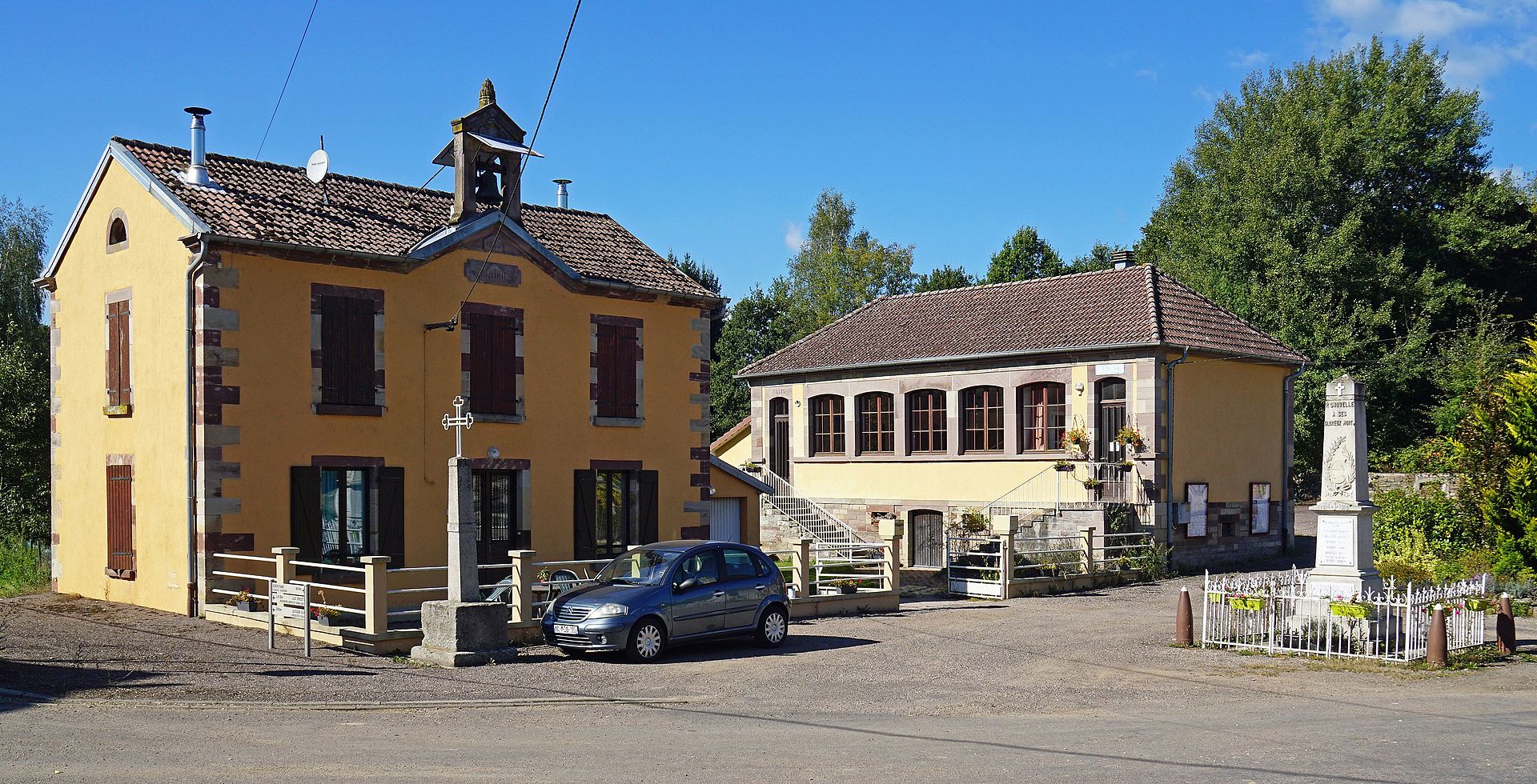 rignovelle mairie.jpg