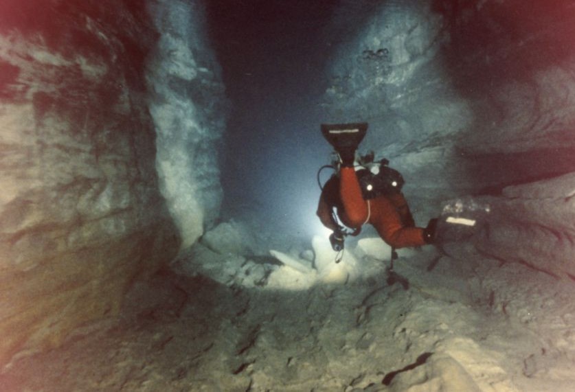 Spéléologie et plongée souterraine1.jpg