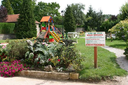 ehuns aire de jeux.jpg