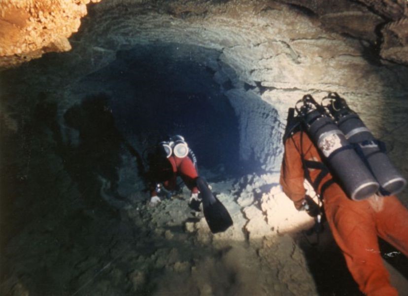 Spéléologie et plongée souterraine3.jpg