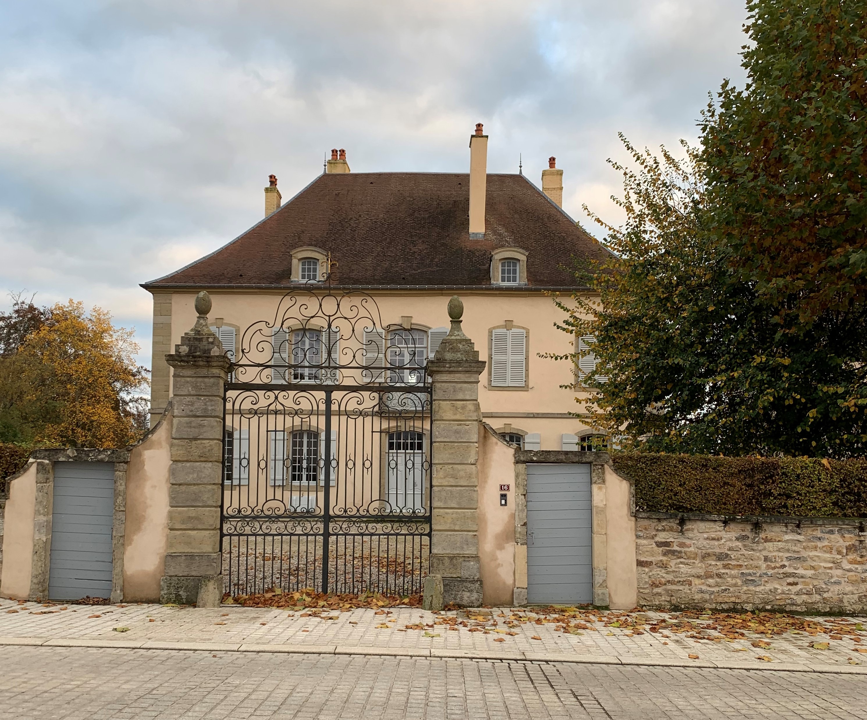 saulx chateau.jpg