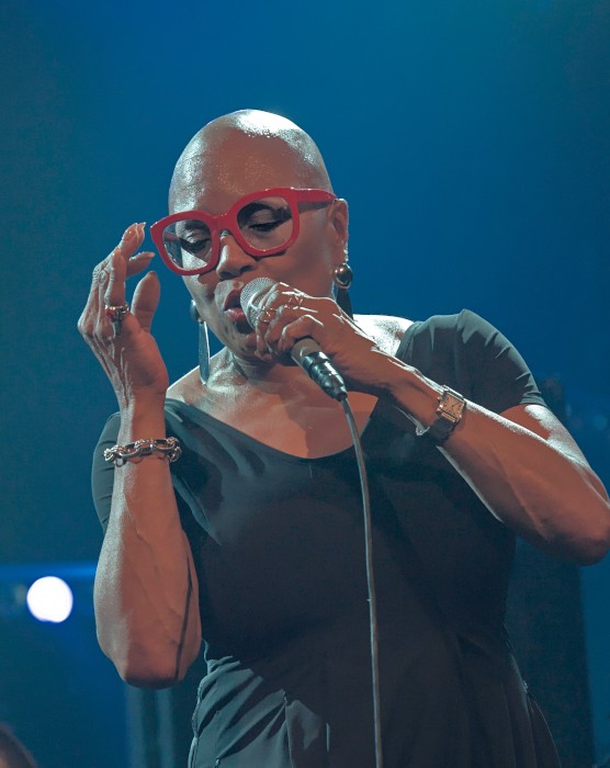 Dee Dee Bridgewater-03-flyer.jpg