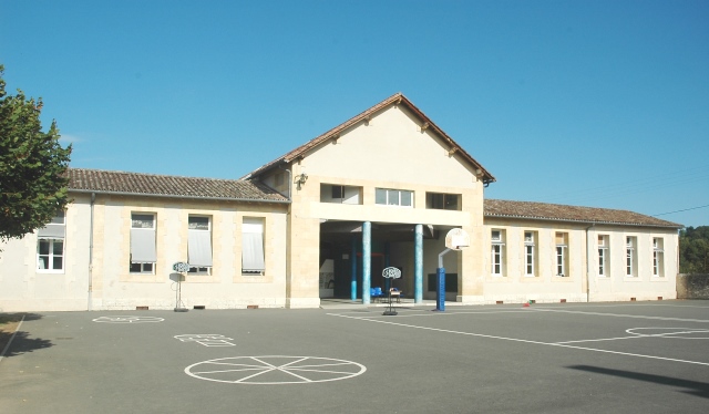 Ecole du Pont de Juillet Eymet.jpg