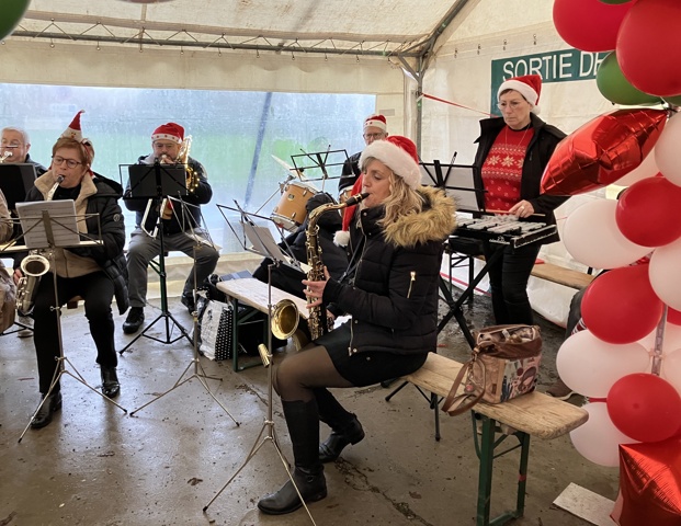 Marché Noel 7 déc 2025 - 2-web.JPG