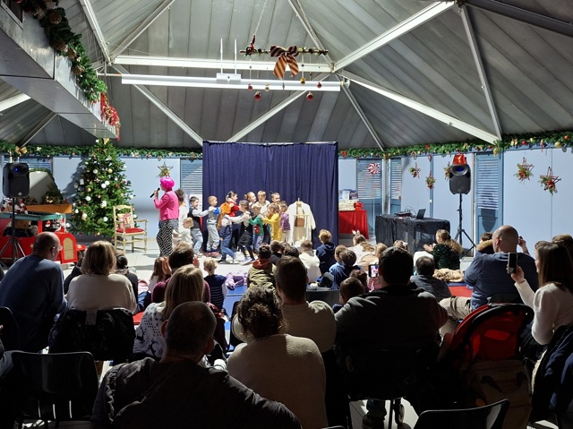 Arbre Noel 14 déc 2025 - 2-web.jpg