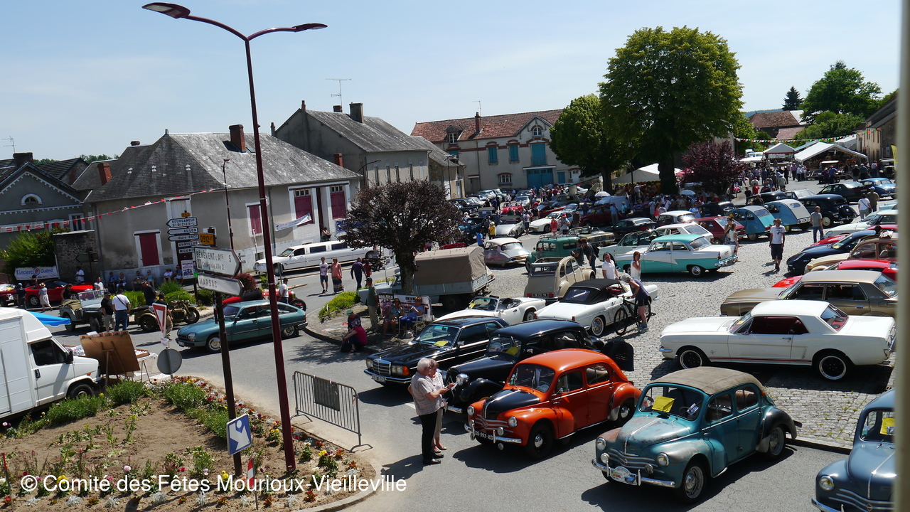 16-eme-concentration-de-vehicules-anciens-592c7e6448c23.jpg