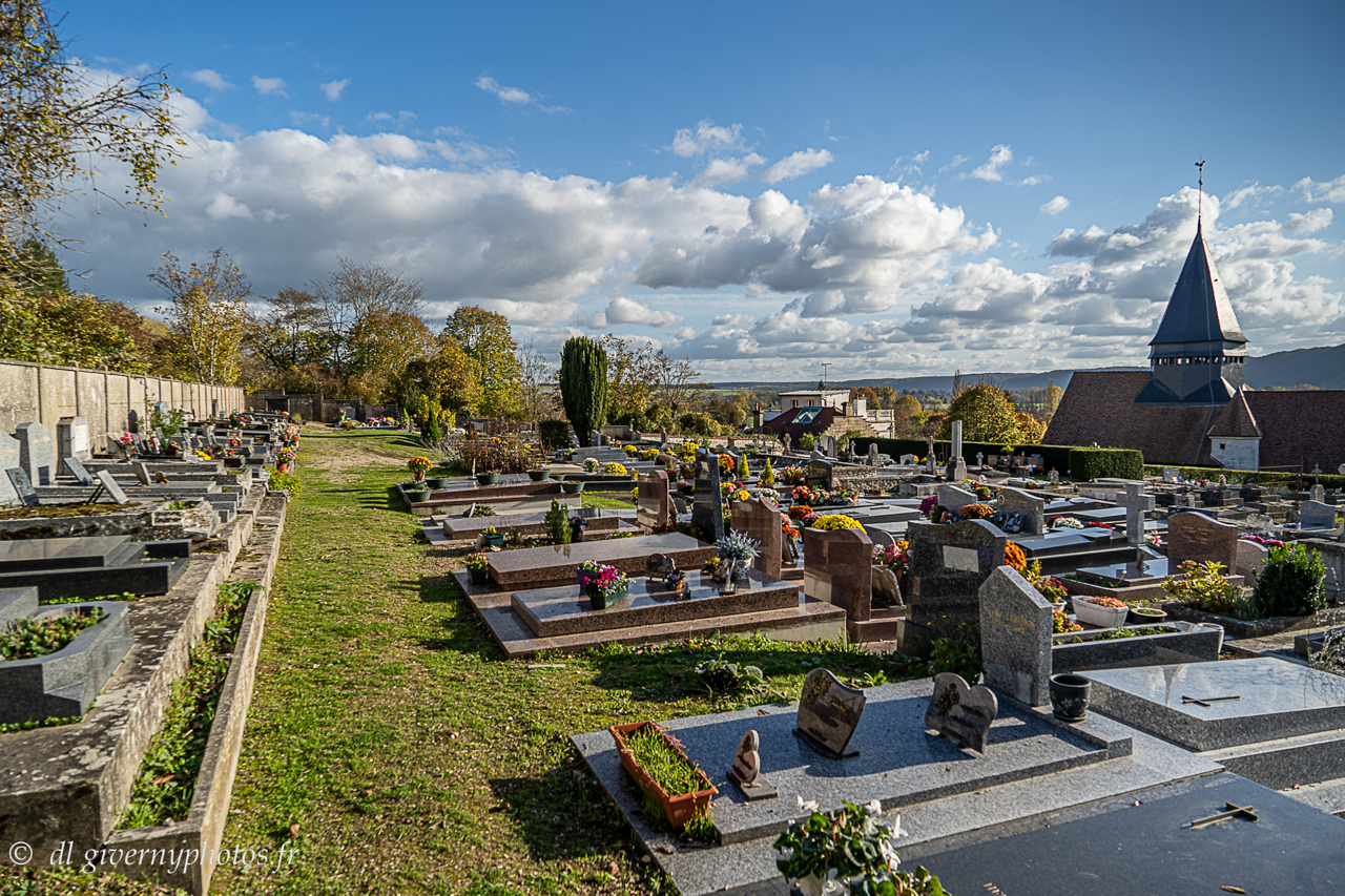 Le Cimetière 5.jpg