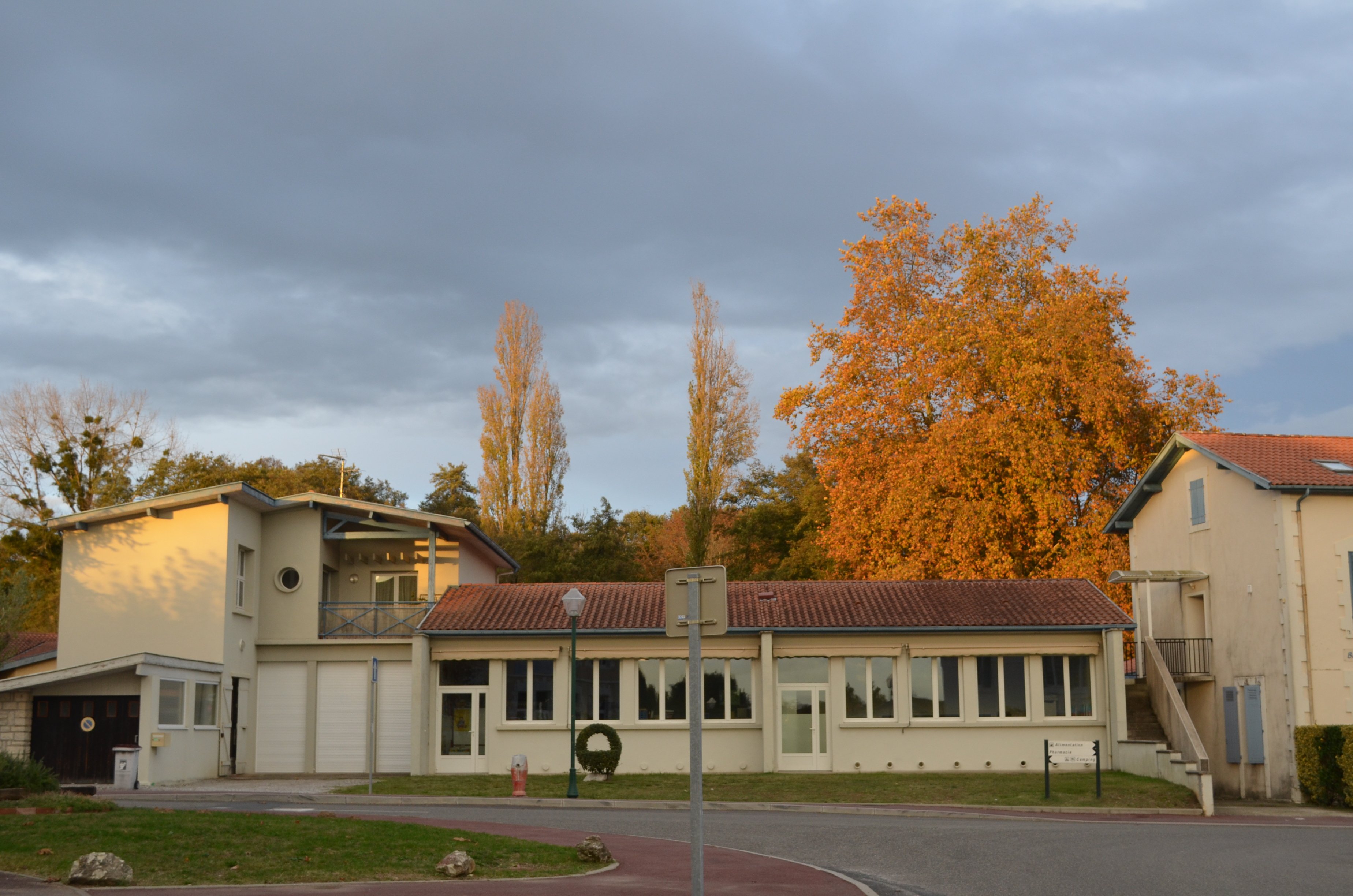 ecole.JPG