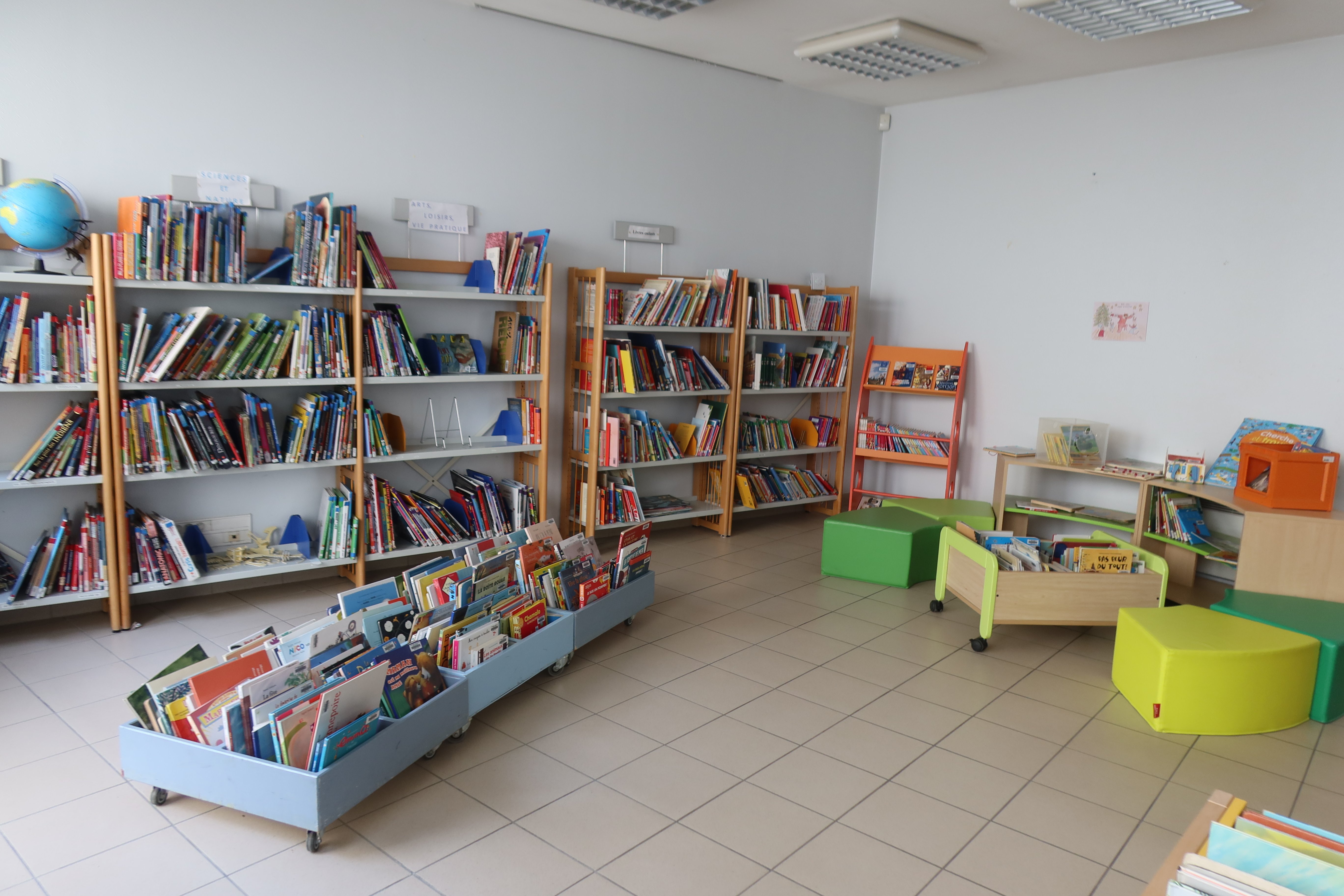 MEDIATHEQUE 2.JPG