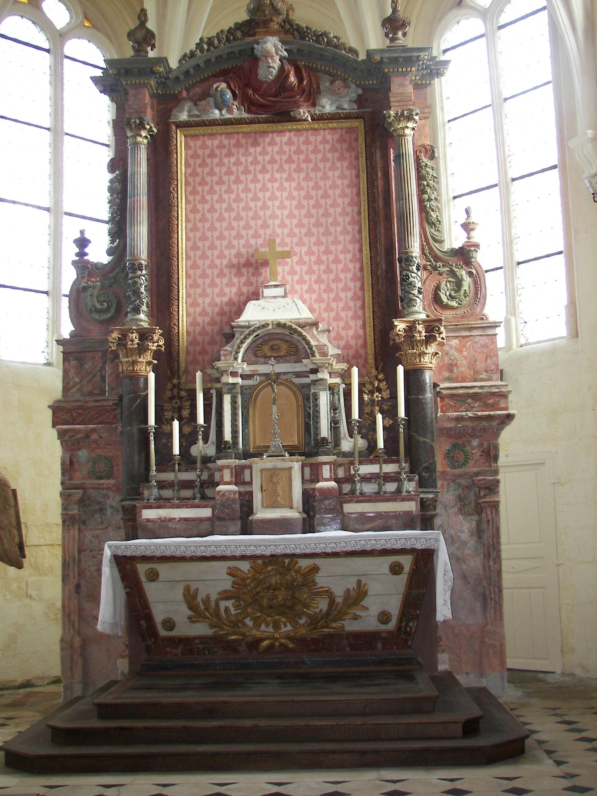 autel eglise.jpg