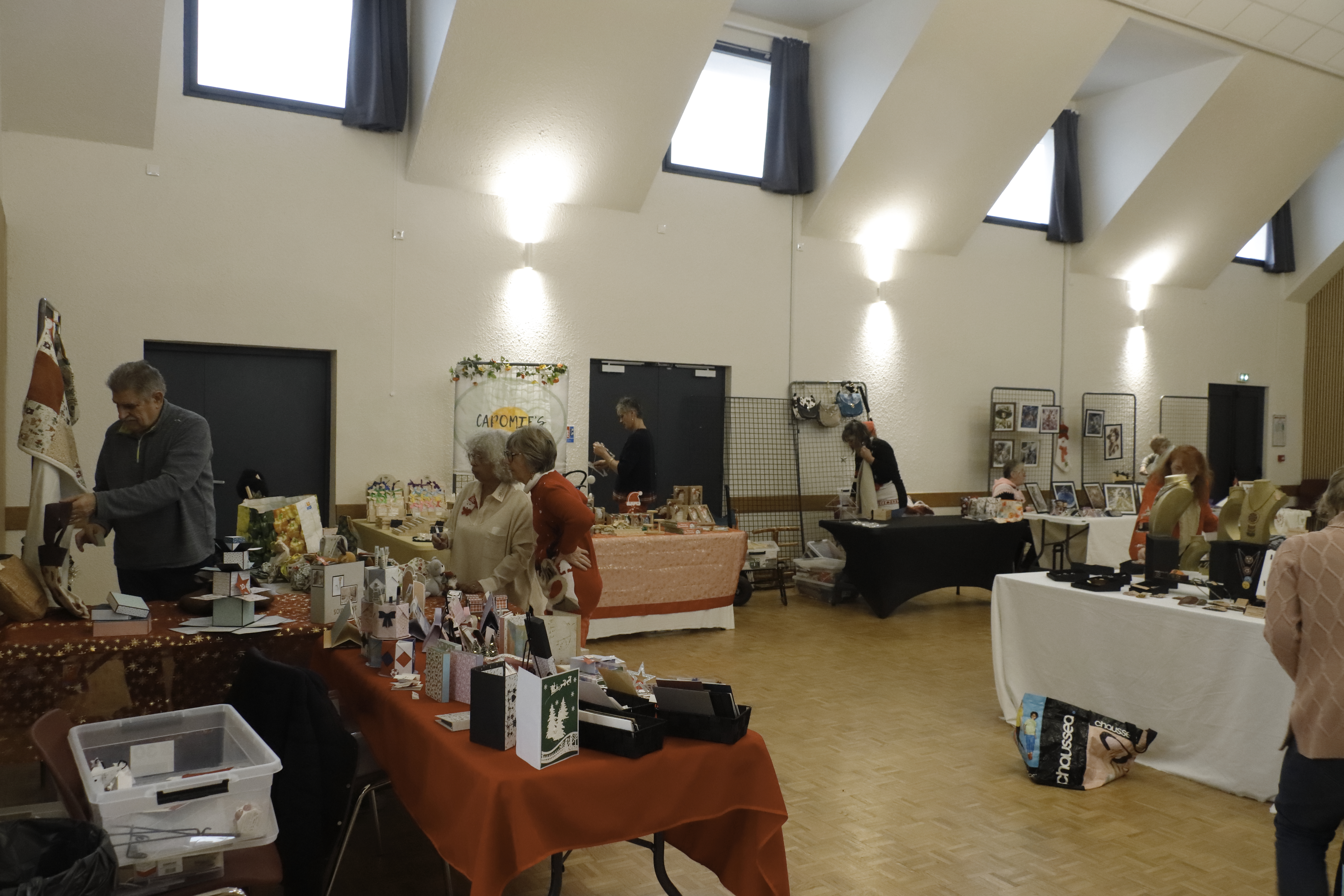 GAC 2025 Marché de Noël vue gauche.JPG