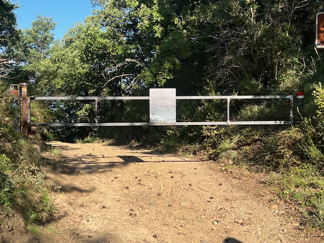 BARRIERES FEUX DE FORETS 2.jpg