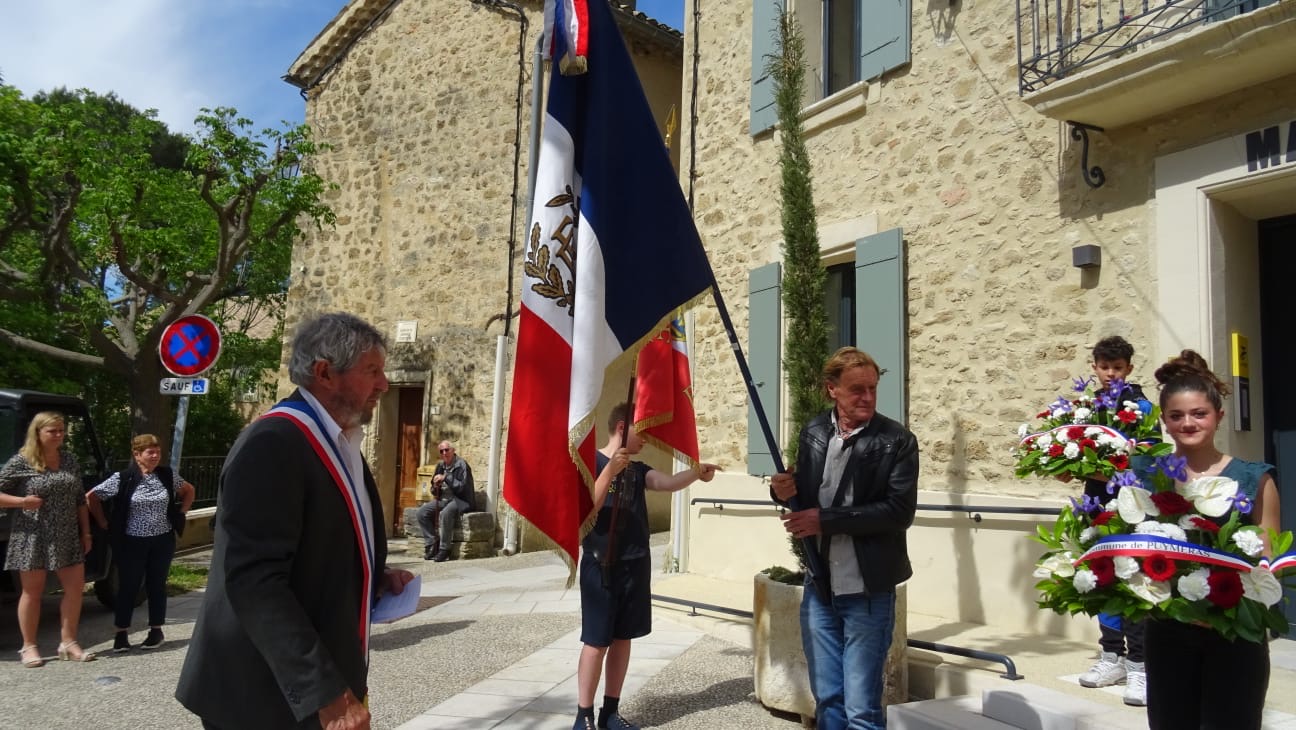 PHOTO DEFILE MARIANNE 2026 1.JPG