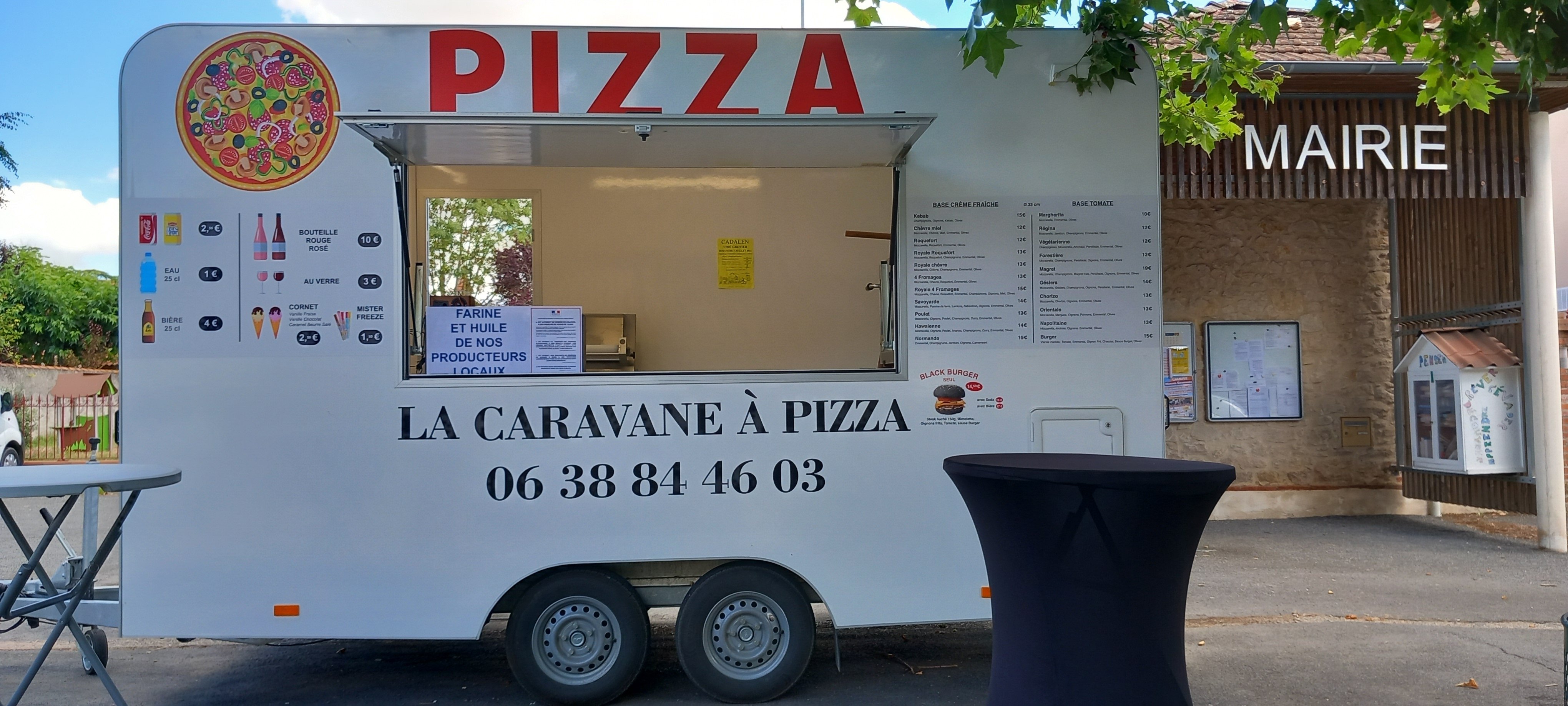 caravane à pizza.jpg