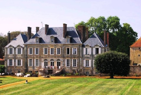 Le château des Noces.jpg