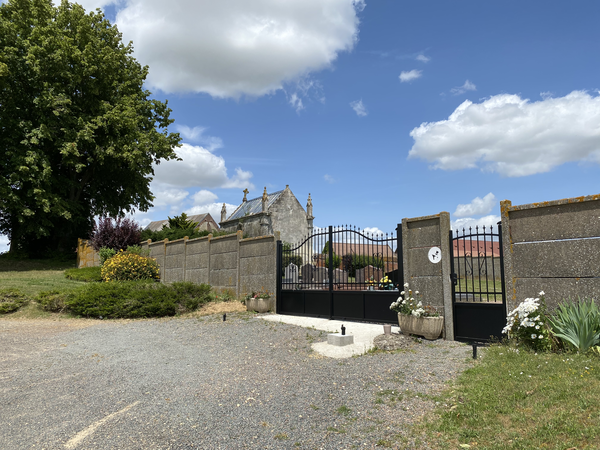 cimetiere entree.png