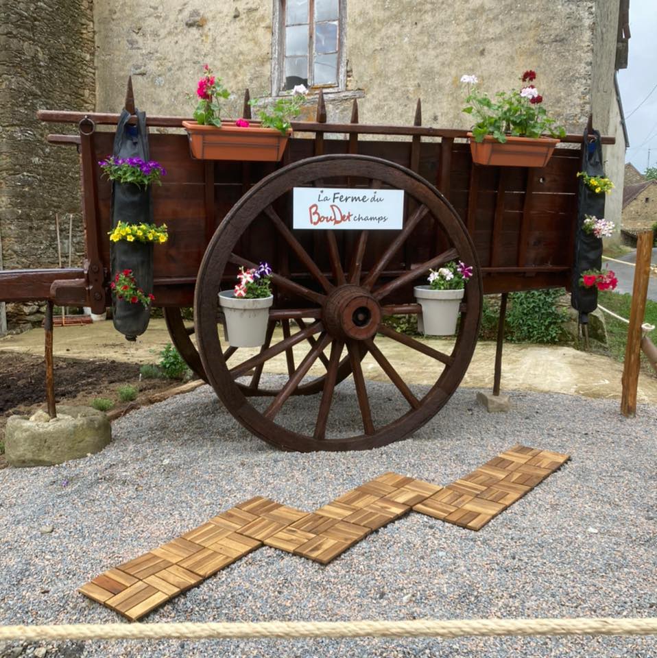 ferme boudet champs st amand.jpg