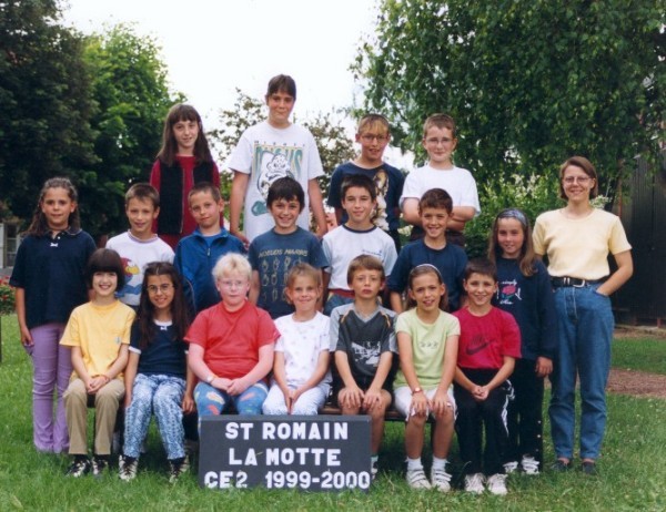 ECOLE-5-2411815821.jpg