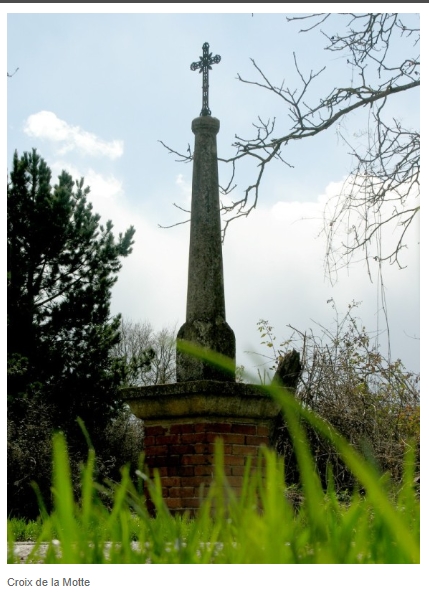 CROIX DE LA MOTTE.jpg