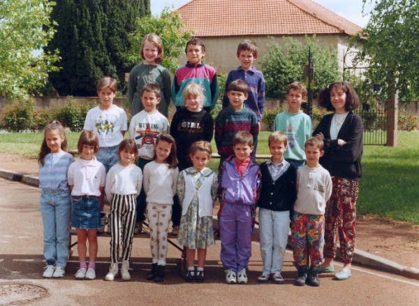 ECOLE-2-2411815815.jpg