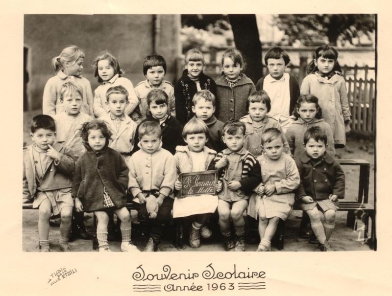 ecole-2411813907.jpg