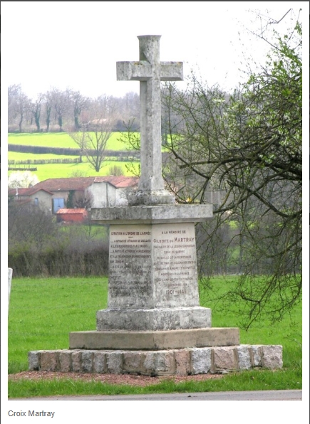 CROIX MARTRAY.jpg