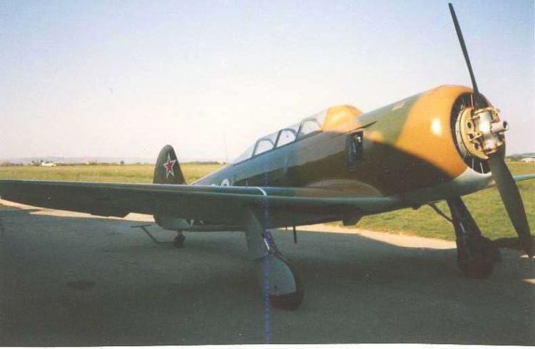 @Yak 11 Restauration Mai 1988 01.jpg