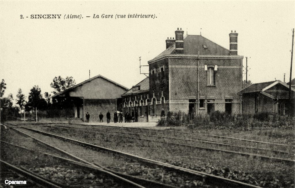 _2_ La gare de Sinceny.jpg