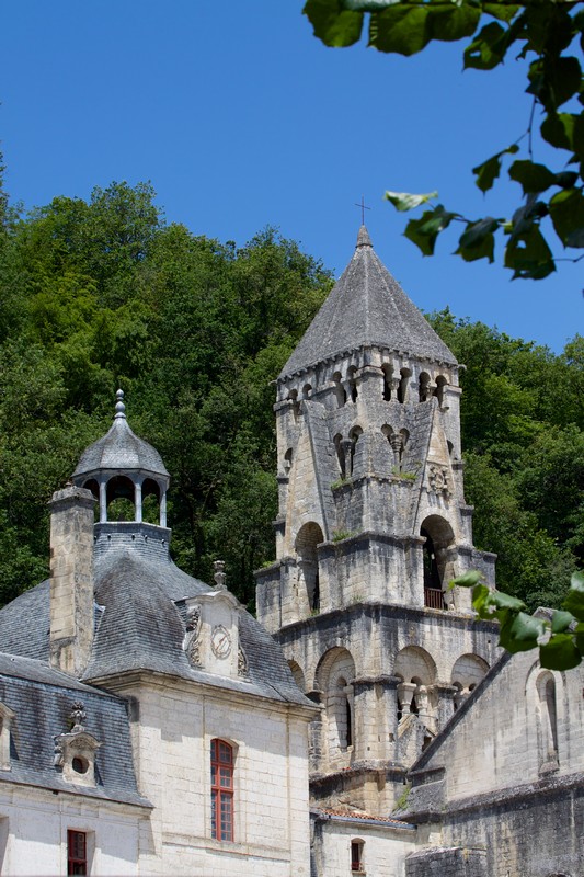 Clocher-de-Brantome-1.jpg