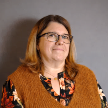 Corinne Duverneuil.png