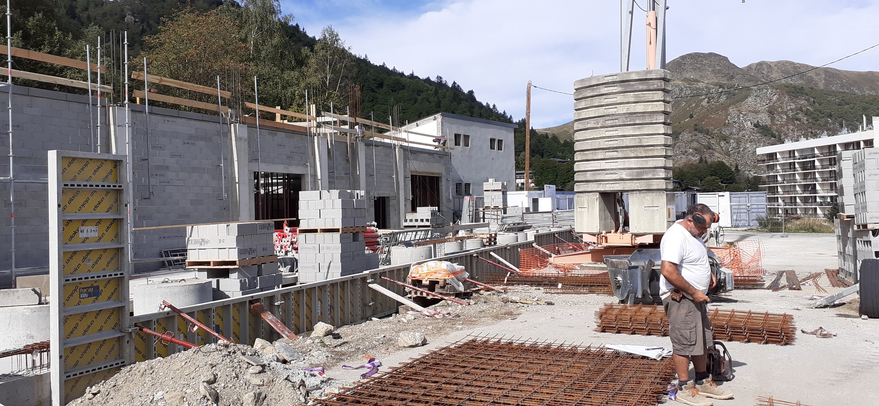 202209_CONSTRUCTION GARAGE MDO 2.jpg