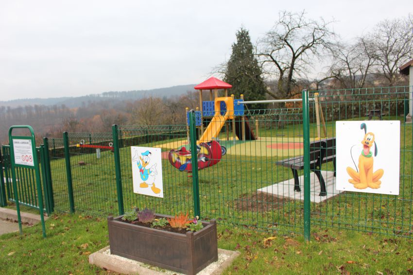 aire de jeux 3.jpg