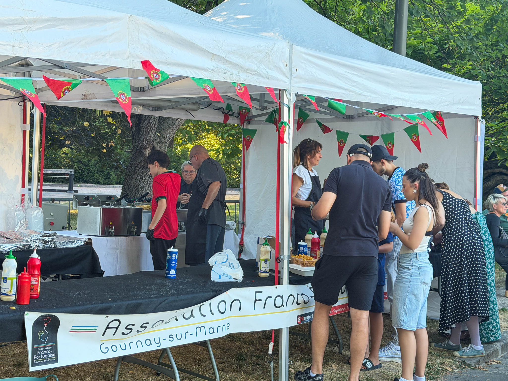 small FETE FRANCO-PORTUGAISE 2026-17.jpg
