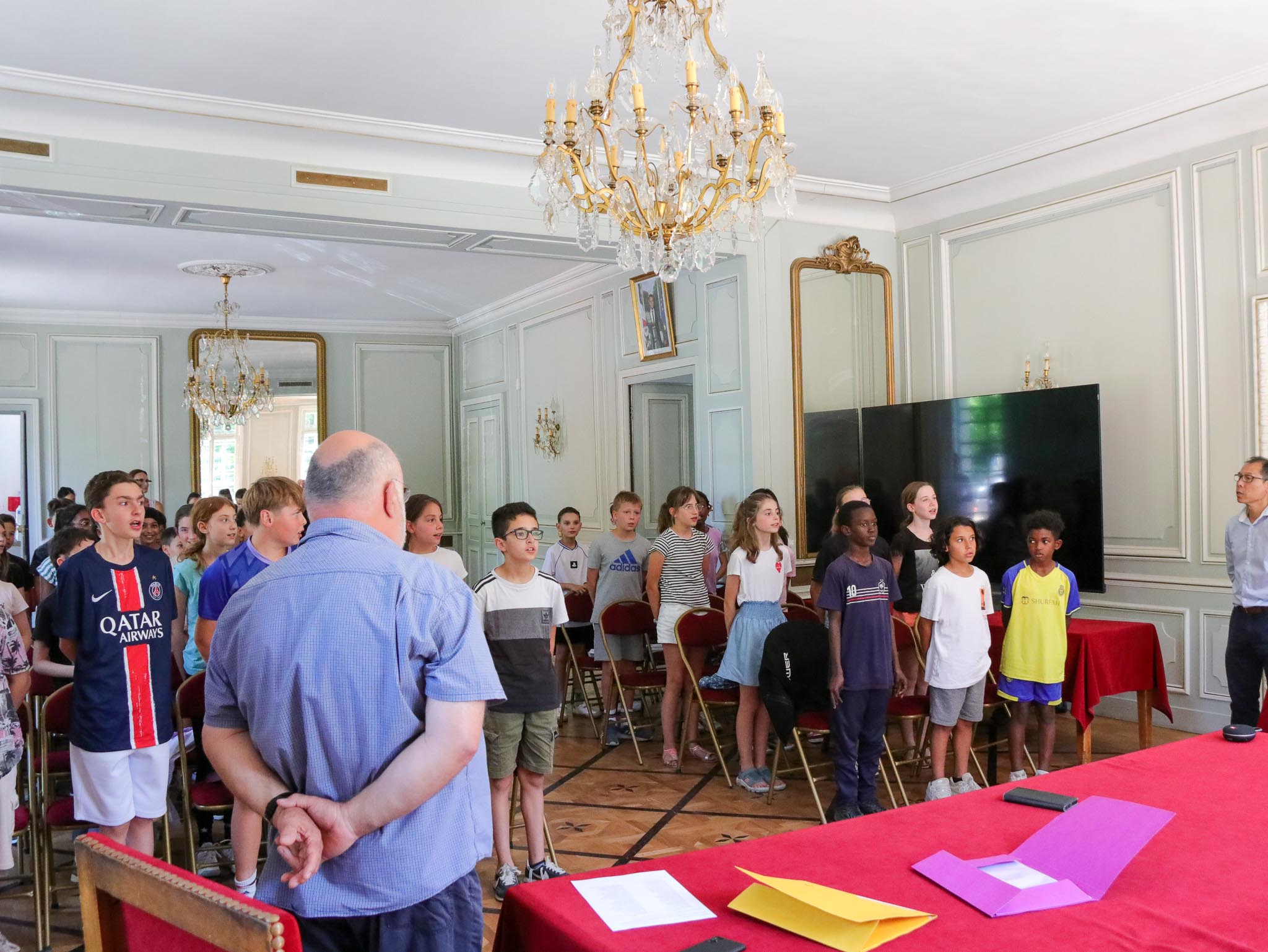 CÉRÉMONIE DES CM2 11.jpg