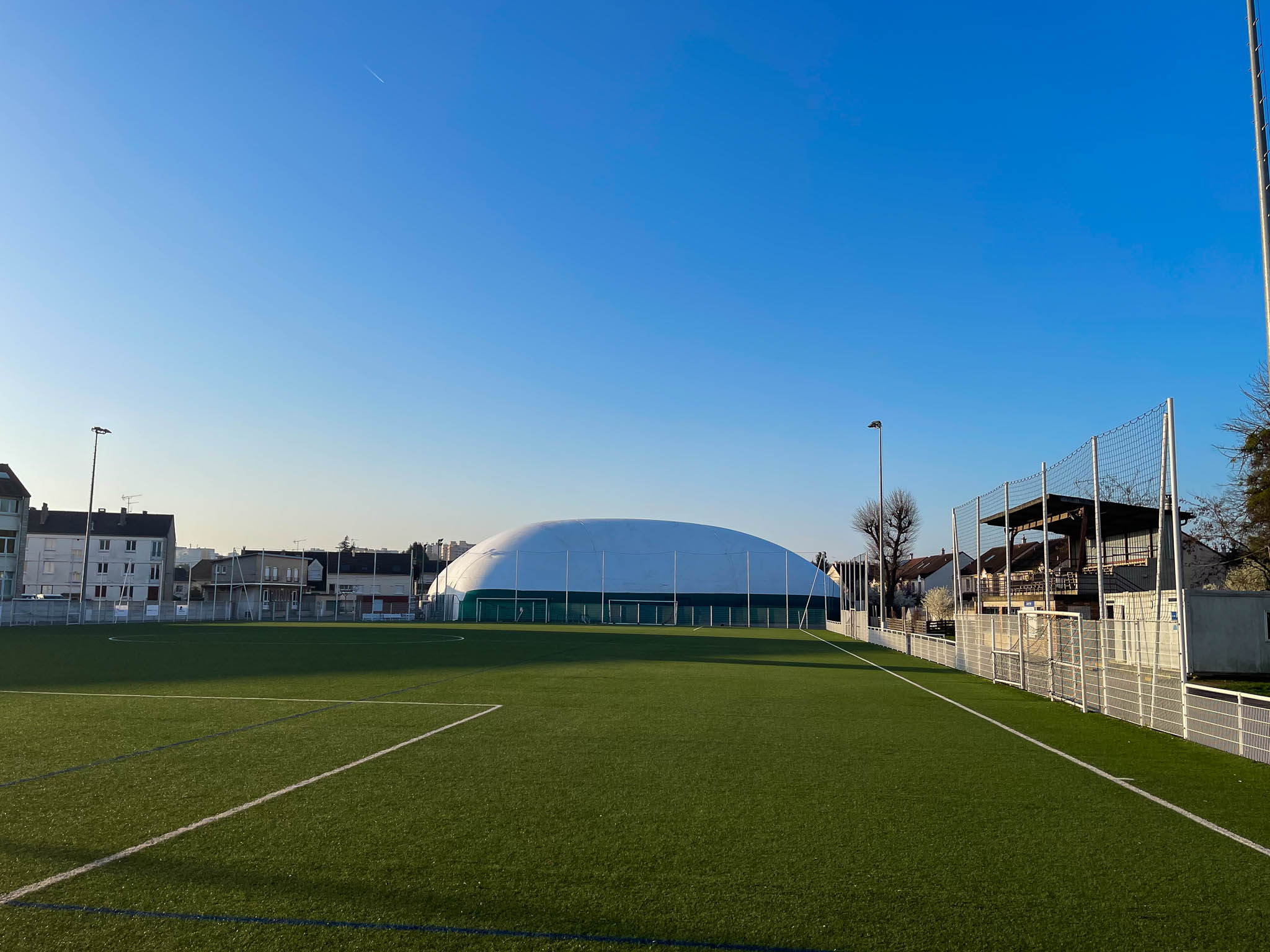 BULLE TENNIS MARS 26.jpg