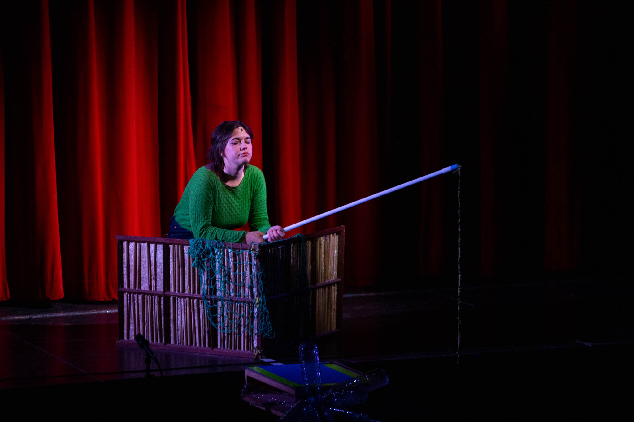 SPECTACLE POISSON FA-19.jpg